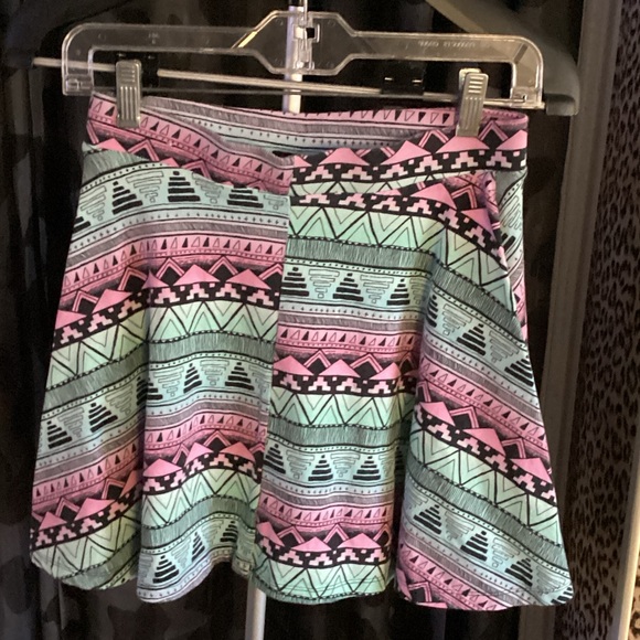 PINK Victoria's Secret Tribal Skater Skirt - Picture 2 of 3